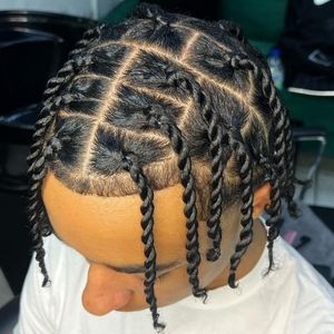 Meet your Posher, Elijah